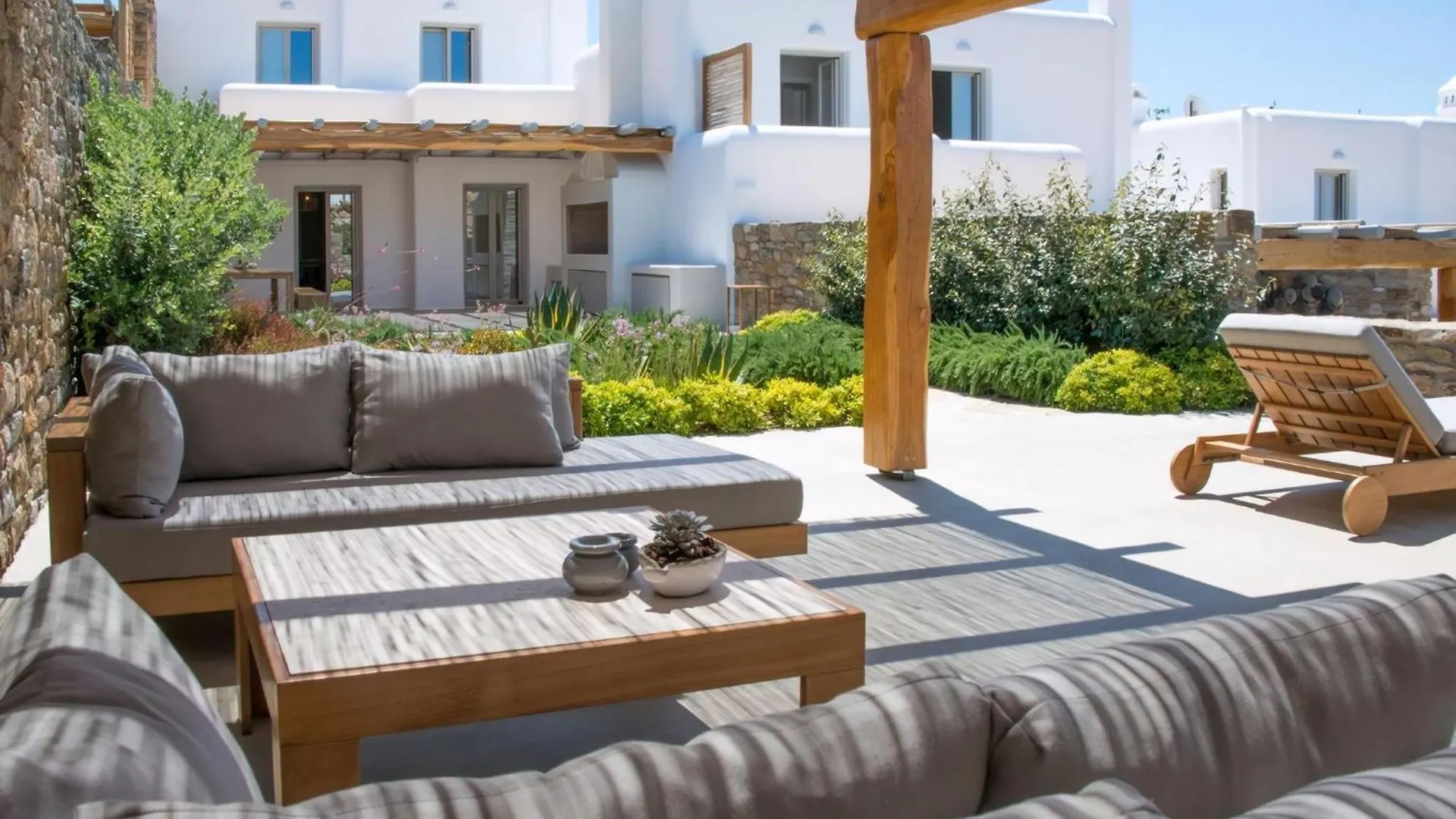 Luxury Mykonos Villa Stunning Seaviews 4 Bedrooms Jacuzzi Agia Sofia Villa contacts
